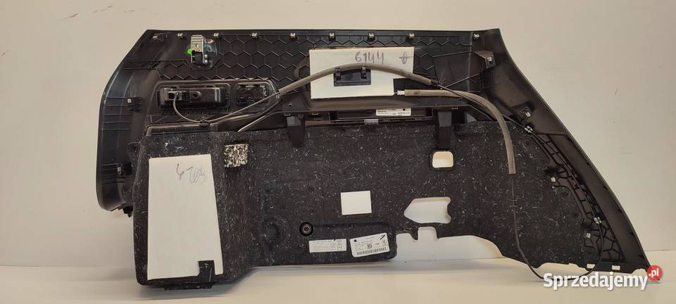 VW TIGUAN II ALLSPACE BOCZEK BAGAŻNIKA PRAWY osobowe