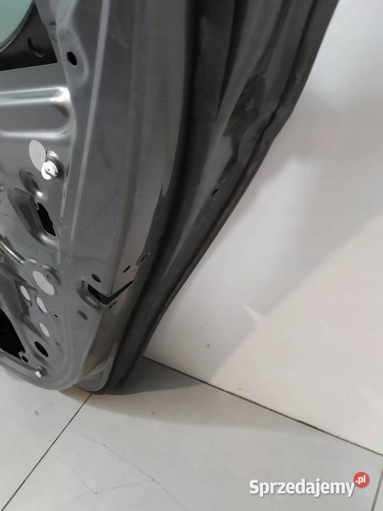 DRZWI PRAWE TYŁ SEDAN Skoda Octavia IV 2019