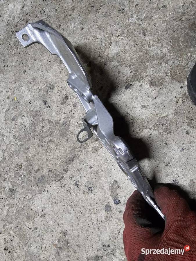 Suzuki RF 600 mocowanie set prawy podnóżka pompy Jelenia Góra