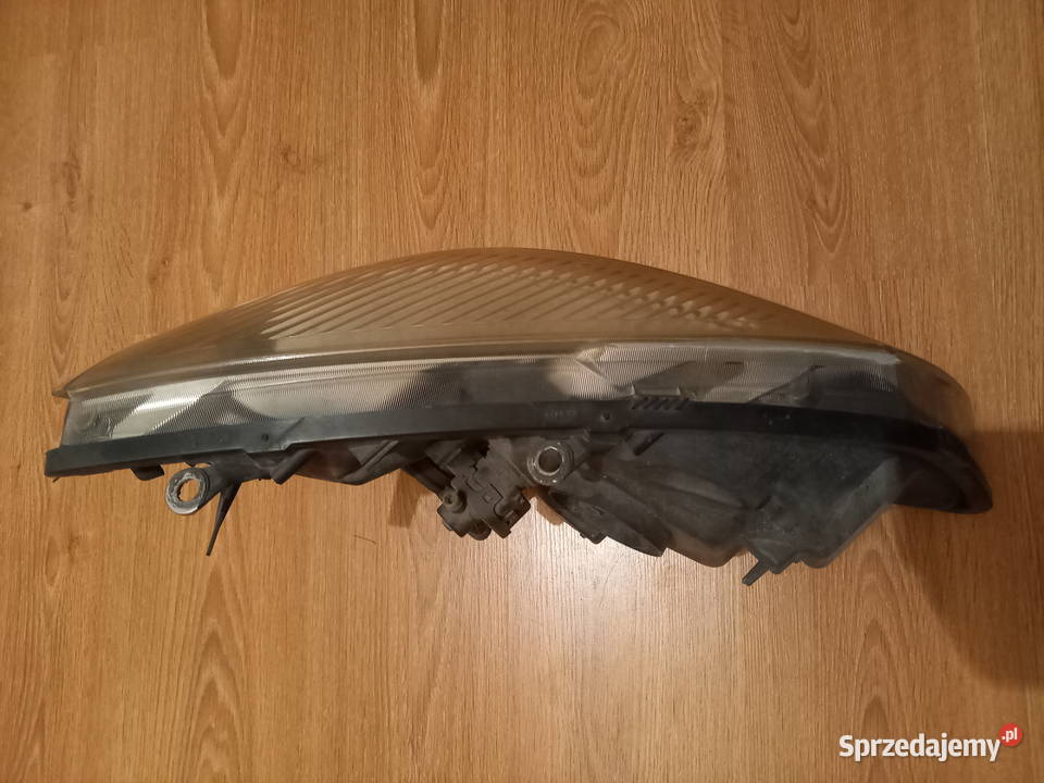 lampy przednie dolnośląskie Komorniki