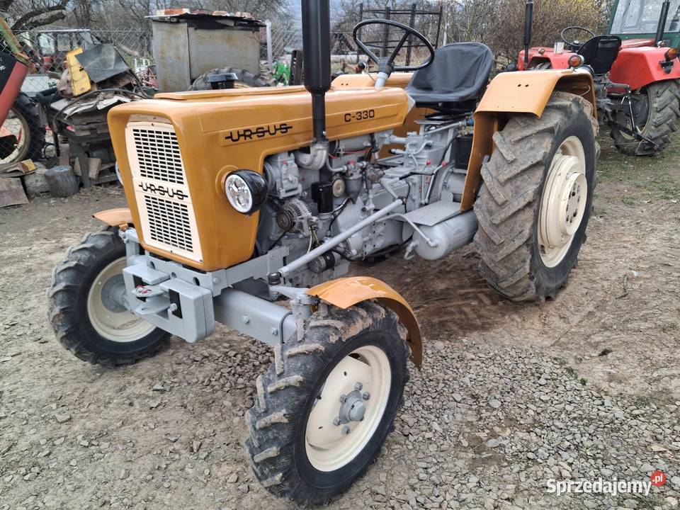 Ciągnik Ursus C330