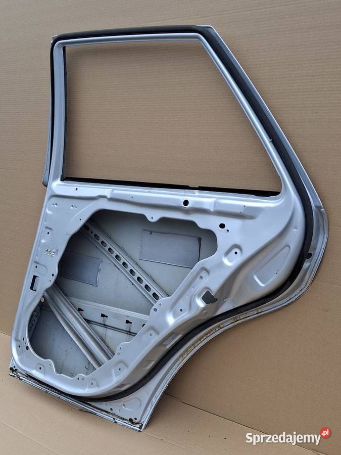 MERCEDES ML W164 DRZWI PRAWY TYŁ PRAWE TYLNE Bieleń