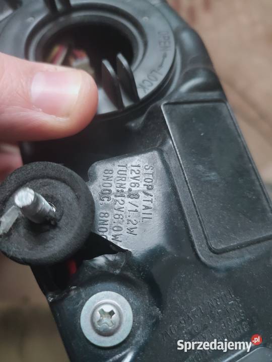 Lampa mazda 3 bp sedan 2019 strona pasazera