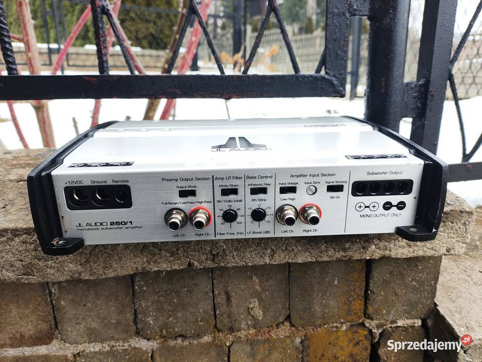 Wzmacniacz samochodowy 1kanałowy monoblok JL Ilość kanałów 1 Niegowonice