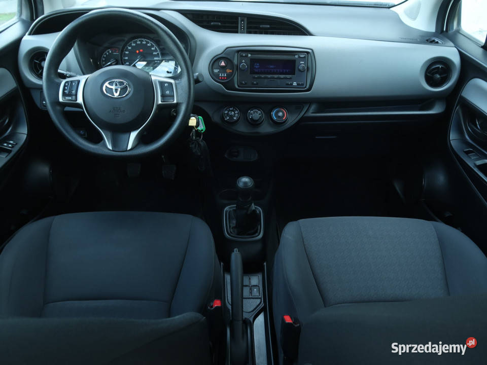 Toyota Yaris 10 VVTi ASR (kontrola trakcji) mazowieckie Piaseczno