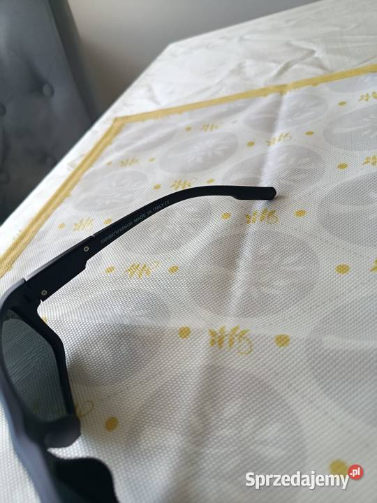 Okulary przeciwsłoneczne unisex Emporio Armani Białystok