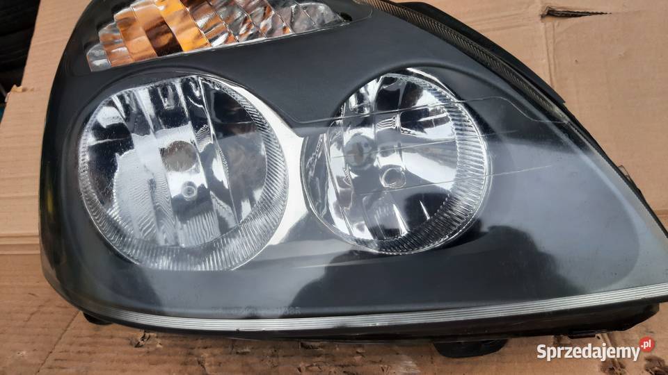 lampa prawa prawy przód renault clio II FL lift Motoryzacja Dębno