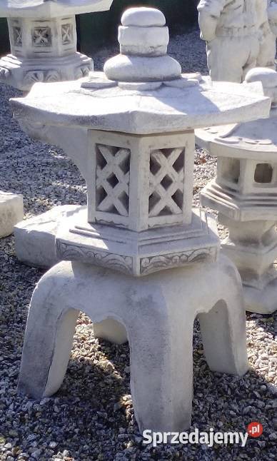 Figura ogrodowa betonowa LAMPA L10 pagoda Ogród Nysa