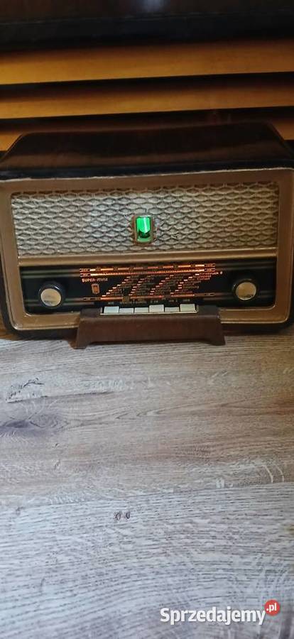 Radio lampowe firmy Minerwa Kraków