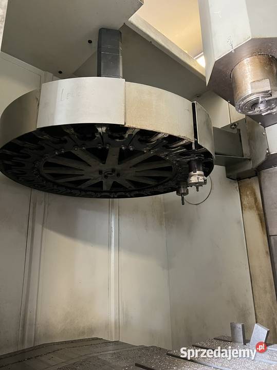 Frezarka CNC centrum frezarskie Deckel Maho Rzeszotary