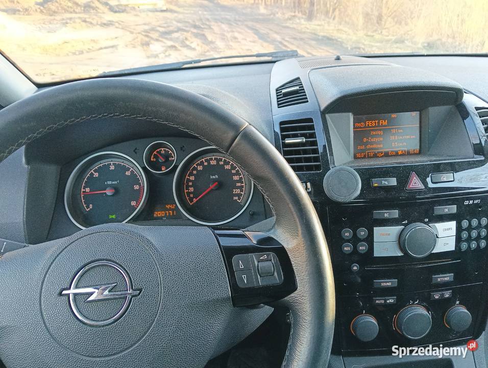 Sprzedam Opel Zafira B ekoFlec 17 CDTI 110 2010 hak śląskie
