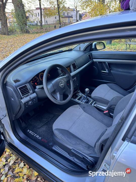 Opel Vectra 19 cdti Rok produkcji 2005 Łopuszno sprzedam