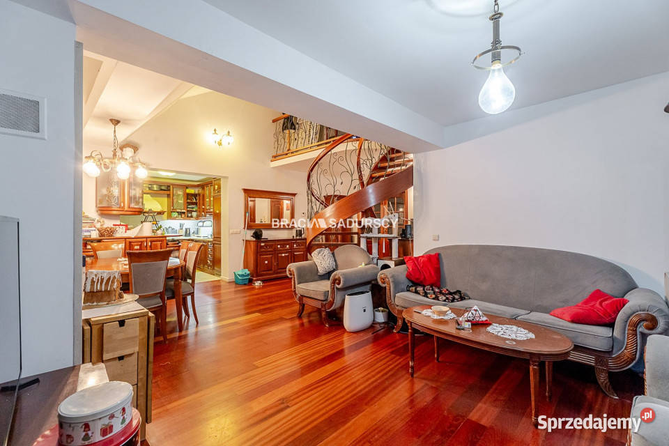 sprzedaży mieszkania Kraków 97m2 5pok