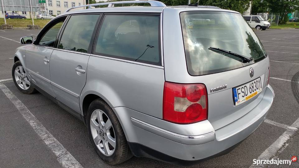Passat B5 fl kombi Navi Nowy przegląd 140KM Gorzów Wielkopolski sprzedam