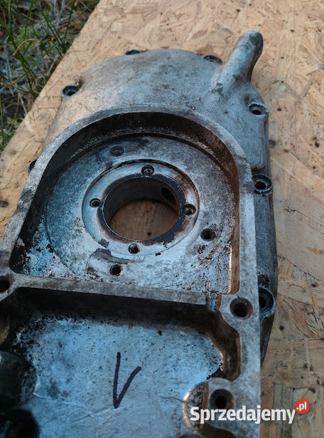 pokrywa rozrządu ural m63 Lublin sprzedam