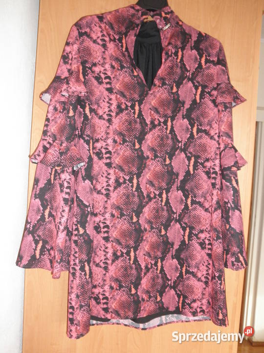 Sukienka firmy Guess Guess pomorskie