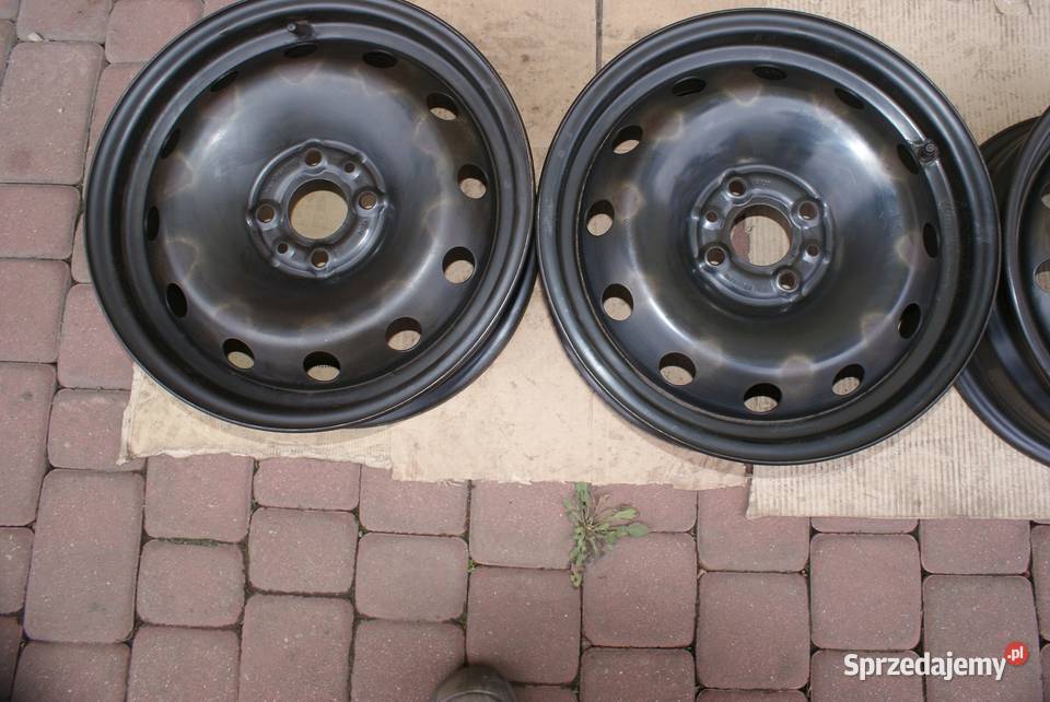 Fiat 500 stalowe 6Jx15 4x98x581 ET40 stan jNowe
