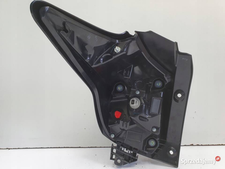 LAMPA Prawy Toyota Yaris IV PRAWA TYLNA tył lubelskie Rudka sprzedam