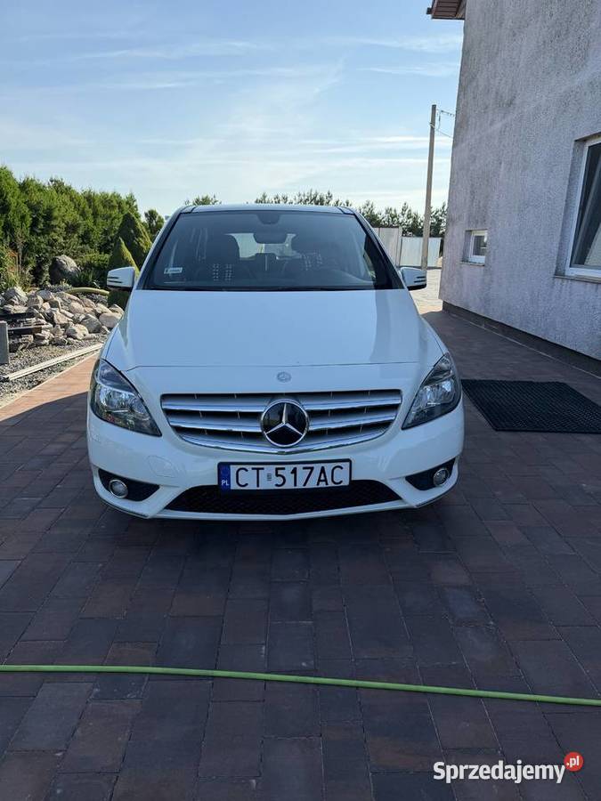 Sprzedam Mercedesa benzyna Parowa Falęcka