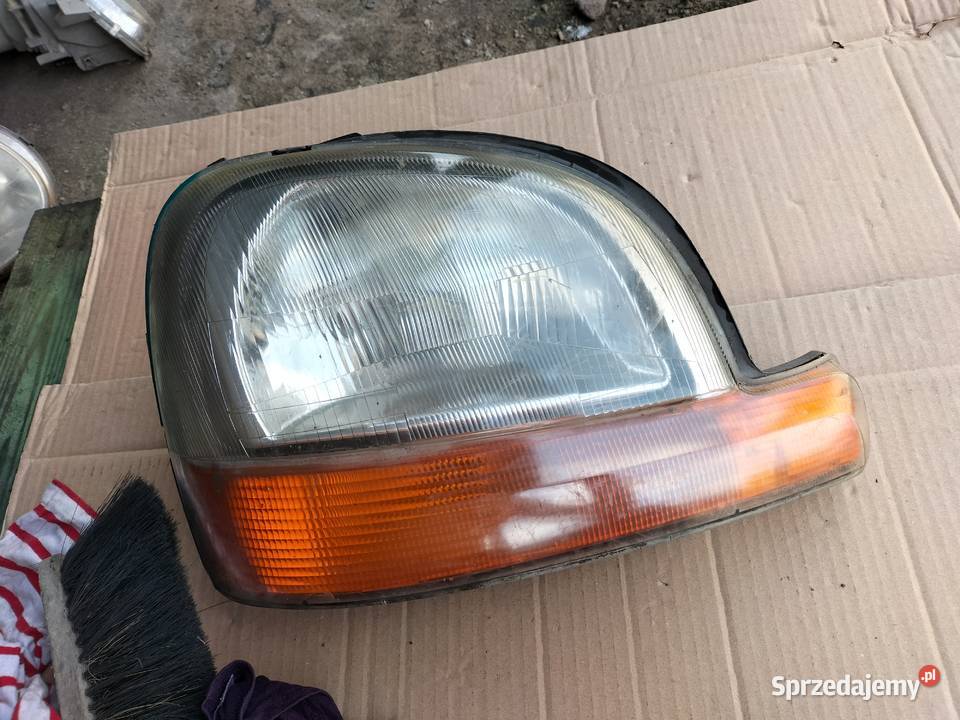 KANGOO LAMPA PRZÓD PRZEDNIA PRAWA