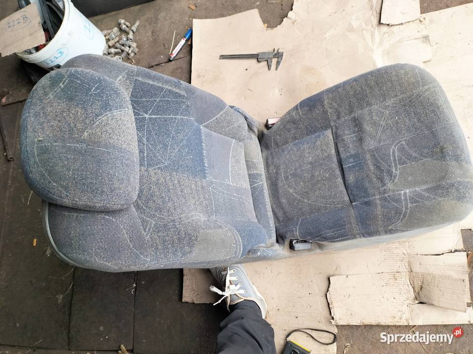 SAM PAPAJ ES TRAKTOR CIAPEK SAMORÓBKA FOTEL Kamień-Kolonia