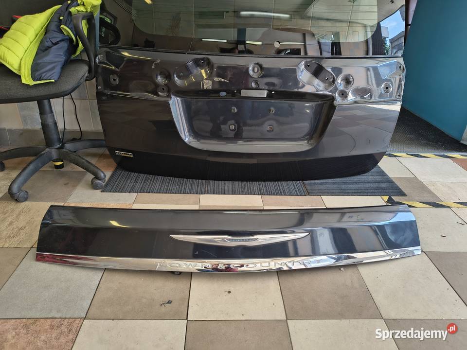 Klapa bagażnika dodge grand caravan 2017 Kraków