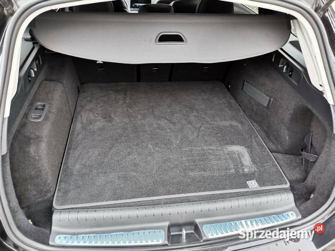 MERCEDESBENZ C 300 E 2023 199900 ccm 204 Warszawa