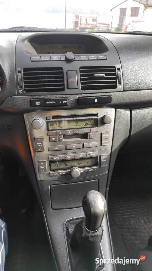 Toyota Avensis kombi 18 benzyna ABS wielkopolskie Chodzież sprzedam