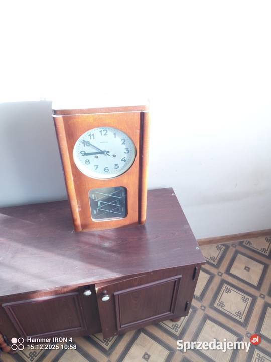 Zegar scienny Pozostałe Wiśniowa