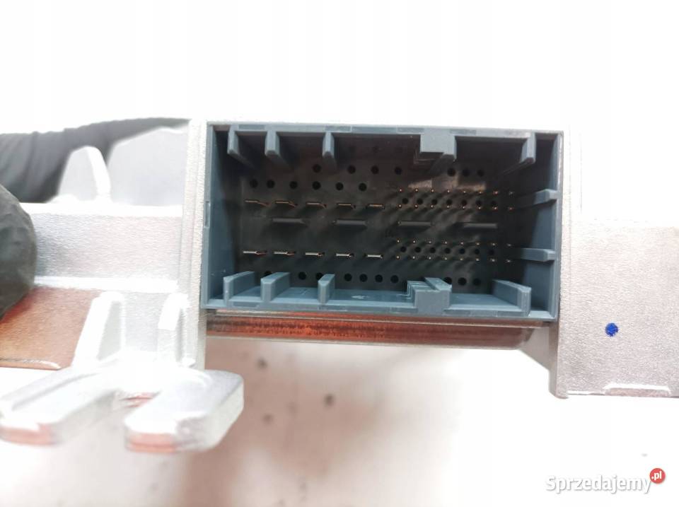 WZMACNIACZ A038AB803 03384268 Bmw Seria 5 VII Wyposażenie elektryczne