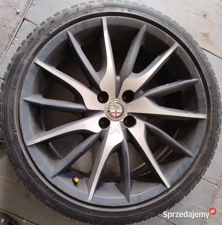 Felgi 18 Alfa Romeo opony Maxxis 21540R18 sprzedam