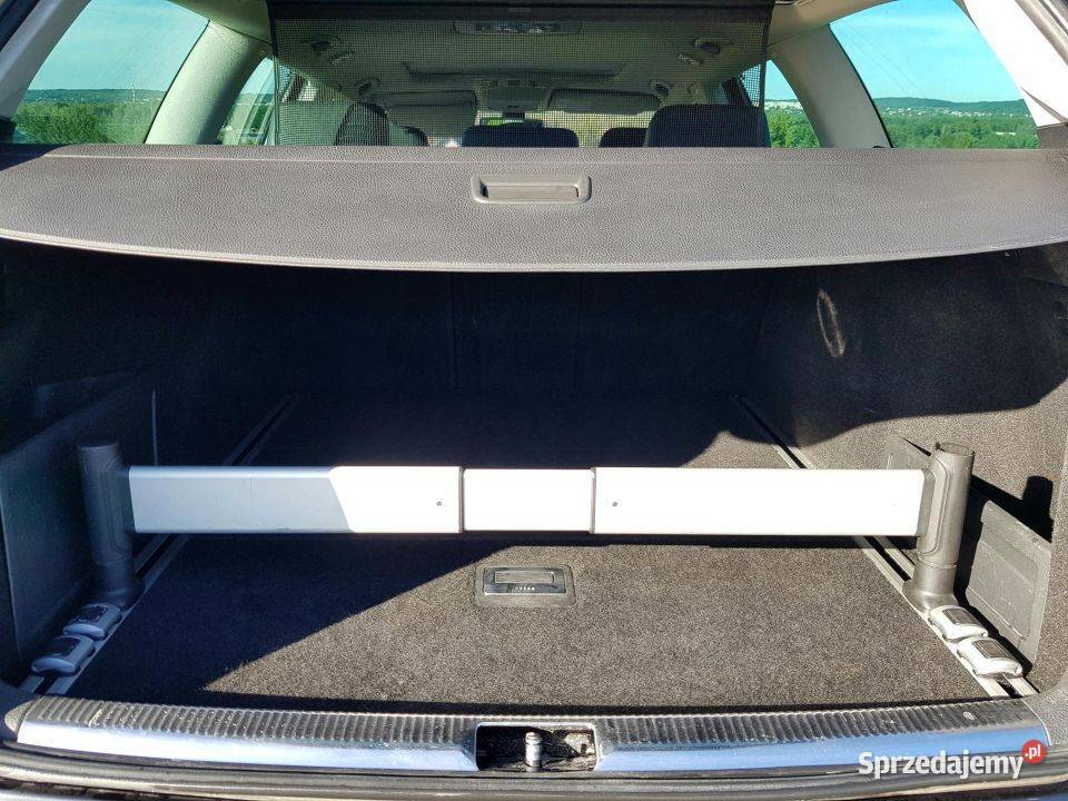 Volkswagen Passat B6 32 V6 FSI 250 4MOTION Bolęcin