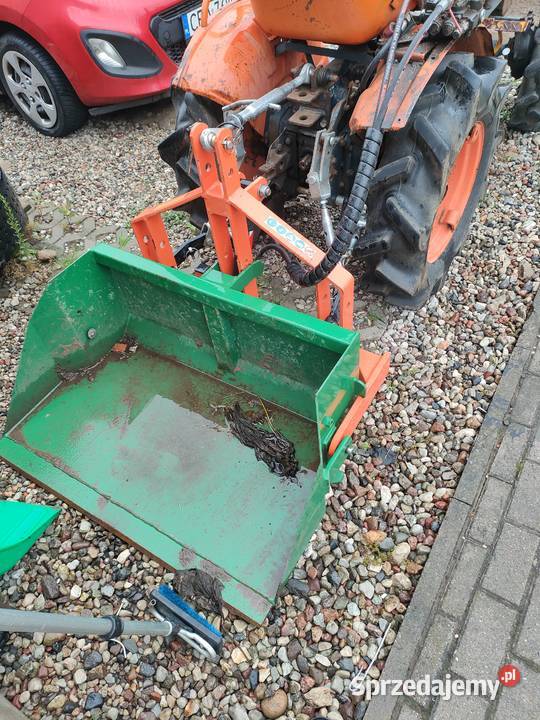 Traktorek Kubota plus glebogryzarka zamiatarka Rolnictwo Bronisław