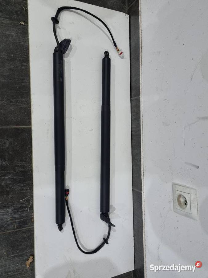 Elektryczne silowniki klapy hyundai tucson III osobowe Skierniewice