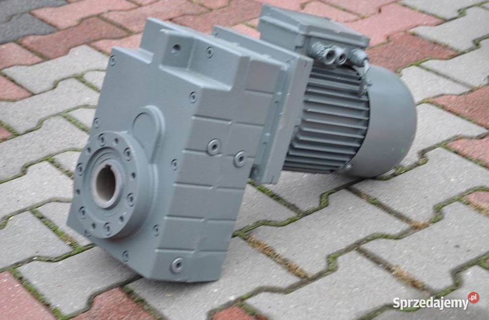 Motoreduktor 22kw 203obr z hamulcem Firmy LENZE