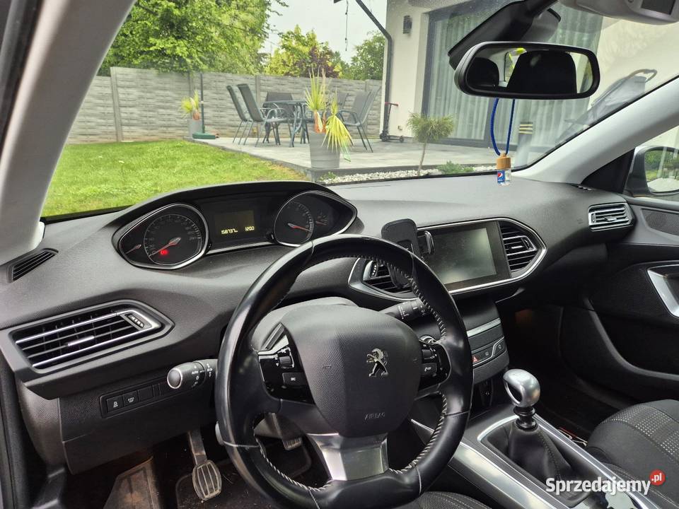 Peugeot 308 2017r Benzyna elektrochrom. lusterko wst. Kraczkowa