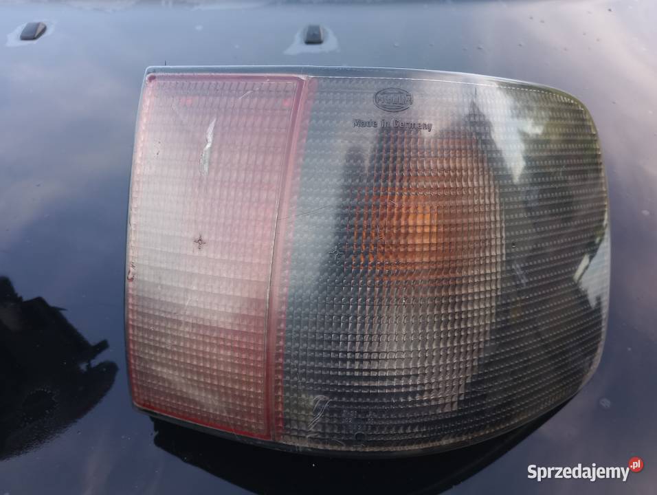 Audi 100 A6 S6 S4 Blenda lampy Black Hella sprzedam