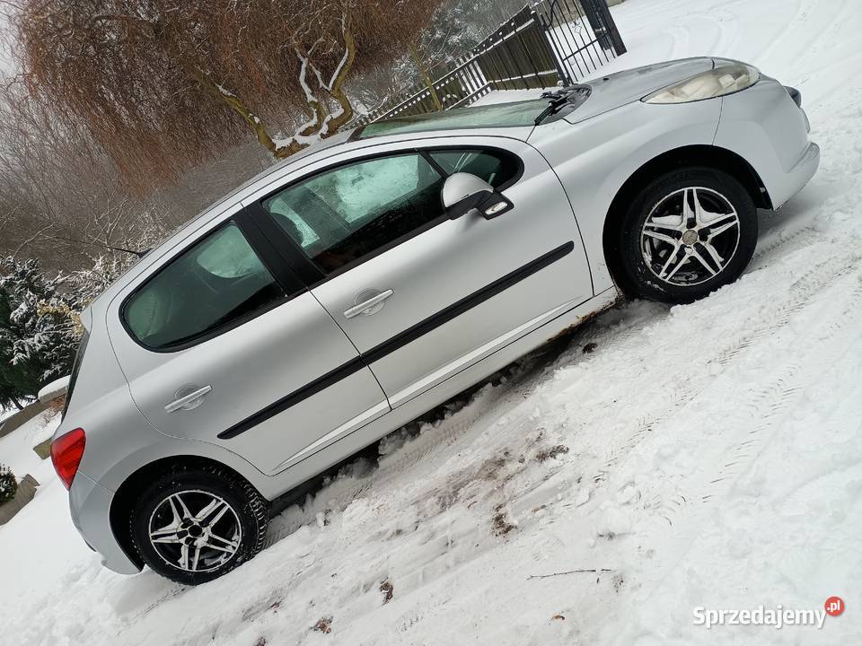 ZADBANY PEUGEOT 207 Z GAZEM Rok produkcji 2008