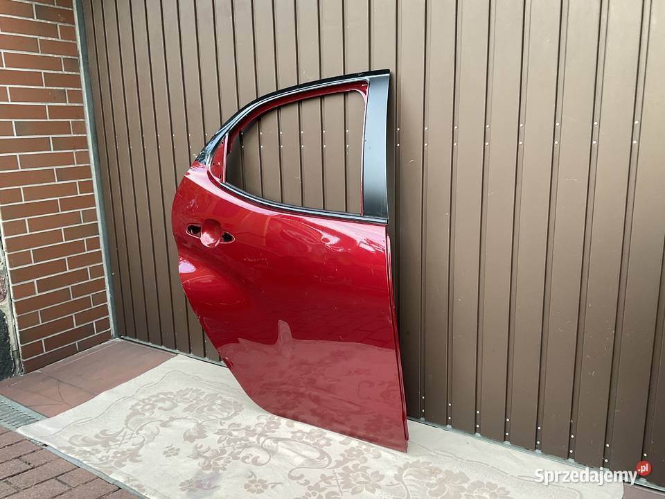 DRZWI TYLNE PRAWE TOYOTA YARIS IV wielkopolskie