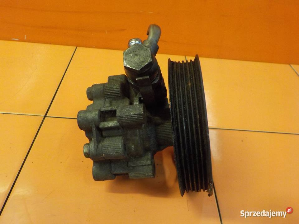 RANGE ROVER SPORT 42 SUPERCHARGED 08r pompa Suków