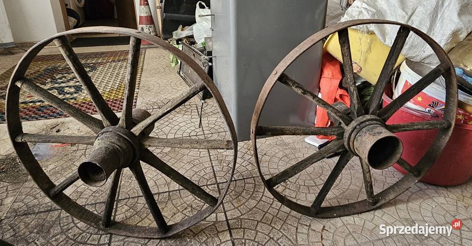 Stare koła metalowe bryczkipowozu2 koła Antyki sprzedam