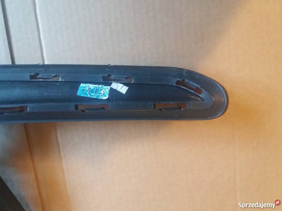 Ramka halogenu prawa strona Hyundai elantra