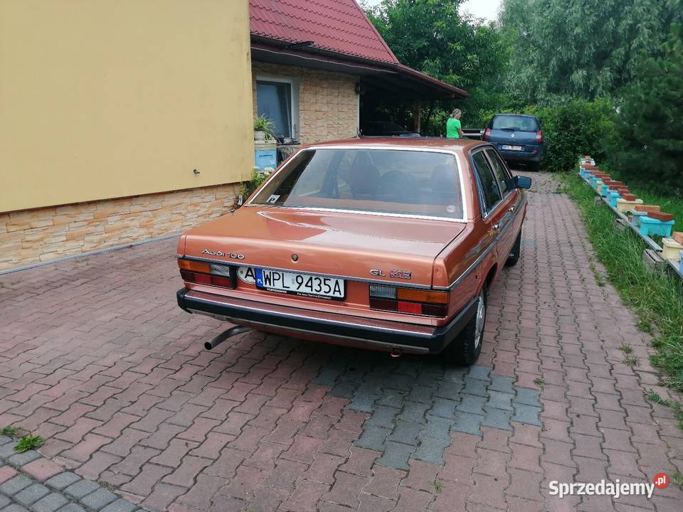 Fabrycznie Audi 100 C2 1977 5E przyciemniane szyby Piotrkówek sprzedam