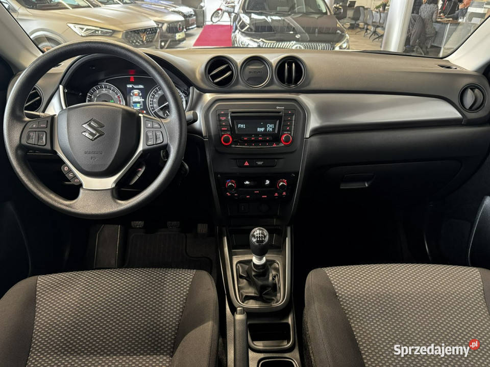 Suzuki Vitara Comfort 14 hybrid 129 2024 r salon wielofunkcyjna kierownica Myślenice