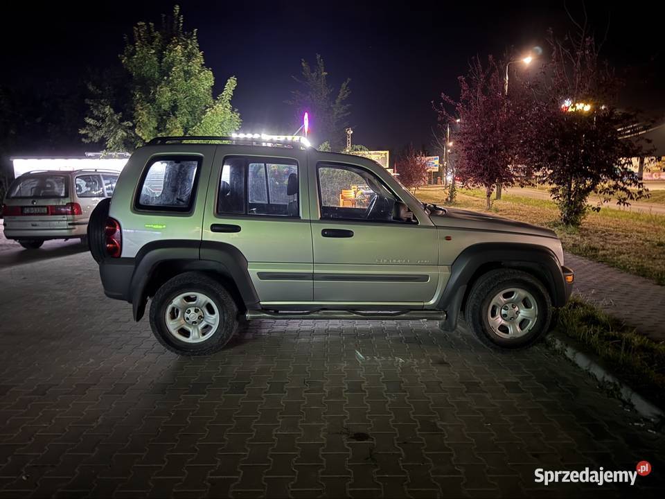 Jeep Cherokee 24 LPG uszkodzony Bydgoszcz