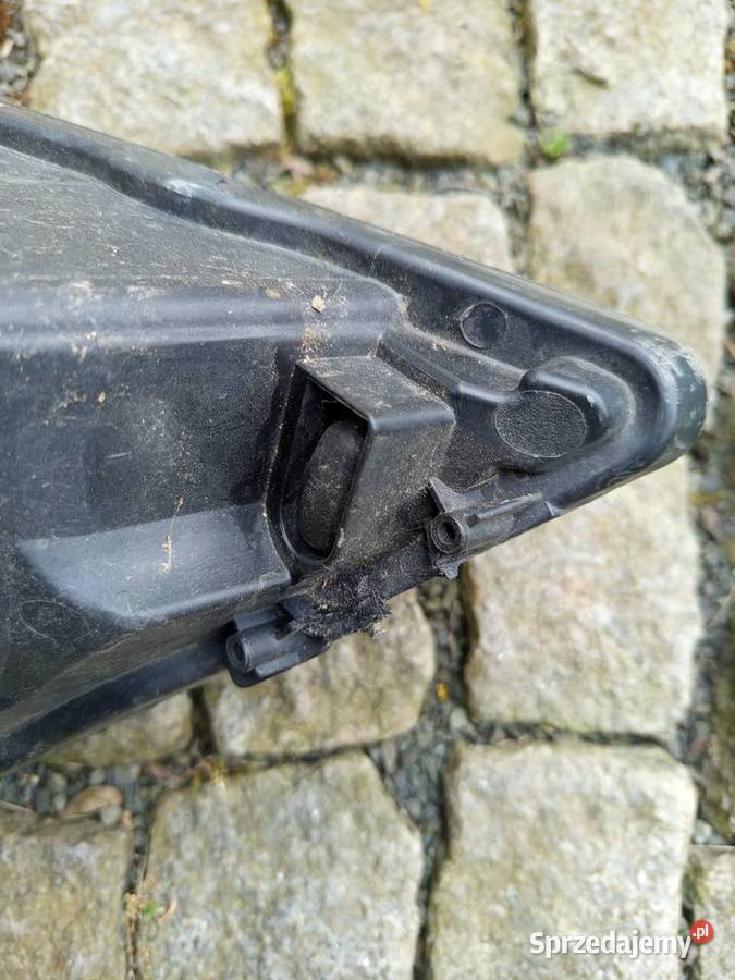 Reflektor prawy seat Leon orginalny 2012 osobowe