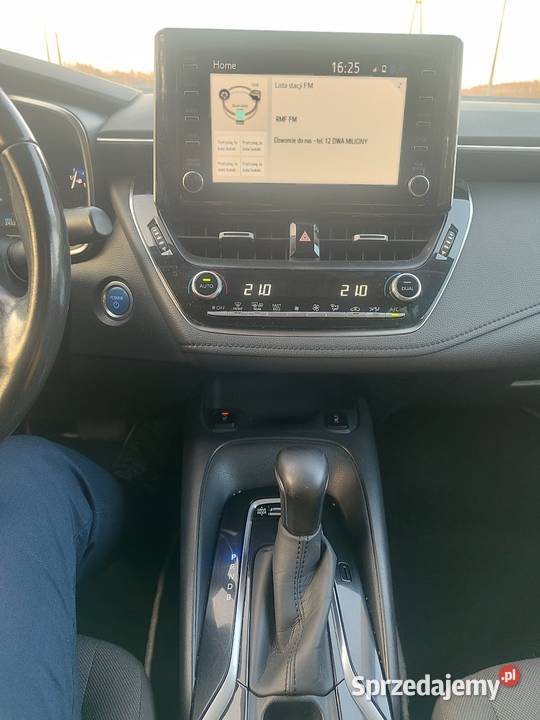 Toyota Corolla 18 hybryda