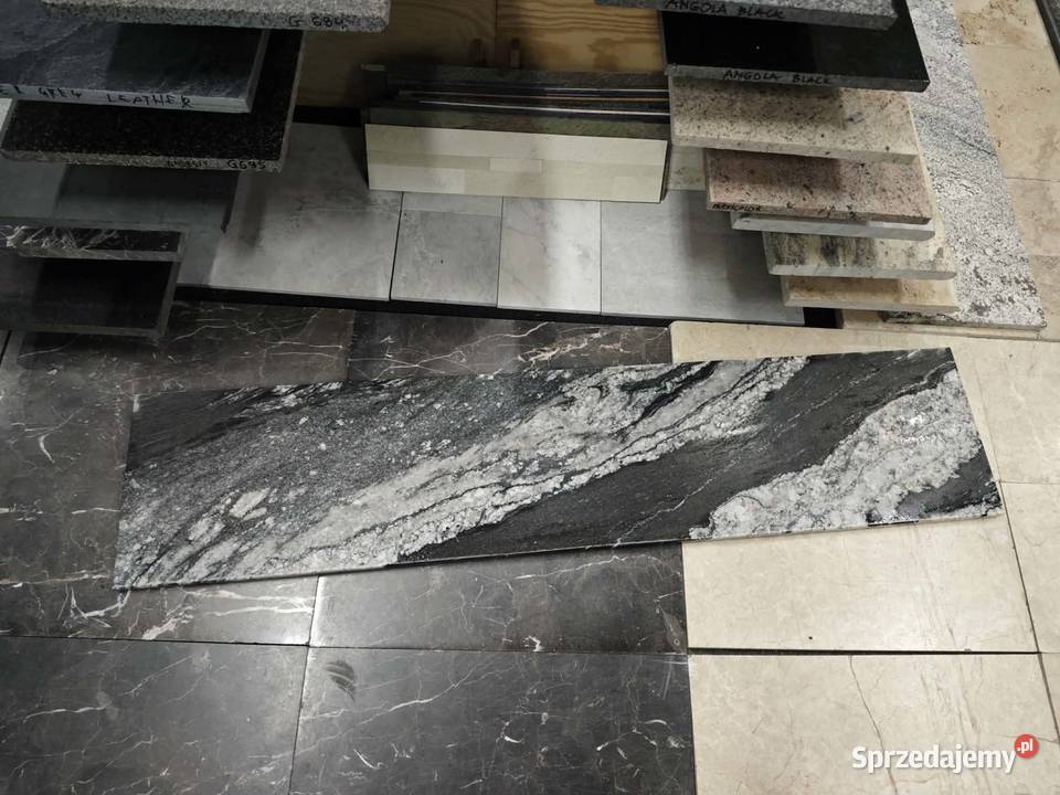 Stopień granitowy Black Forest płomieniowany