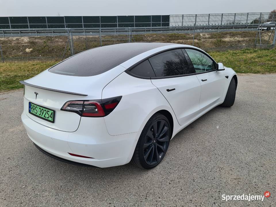 Tesla model 3 Long Range bateria 75kw zasieg 480 Rzeszów