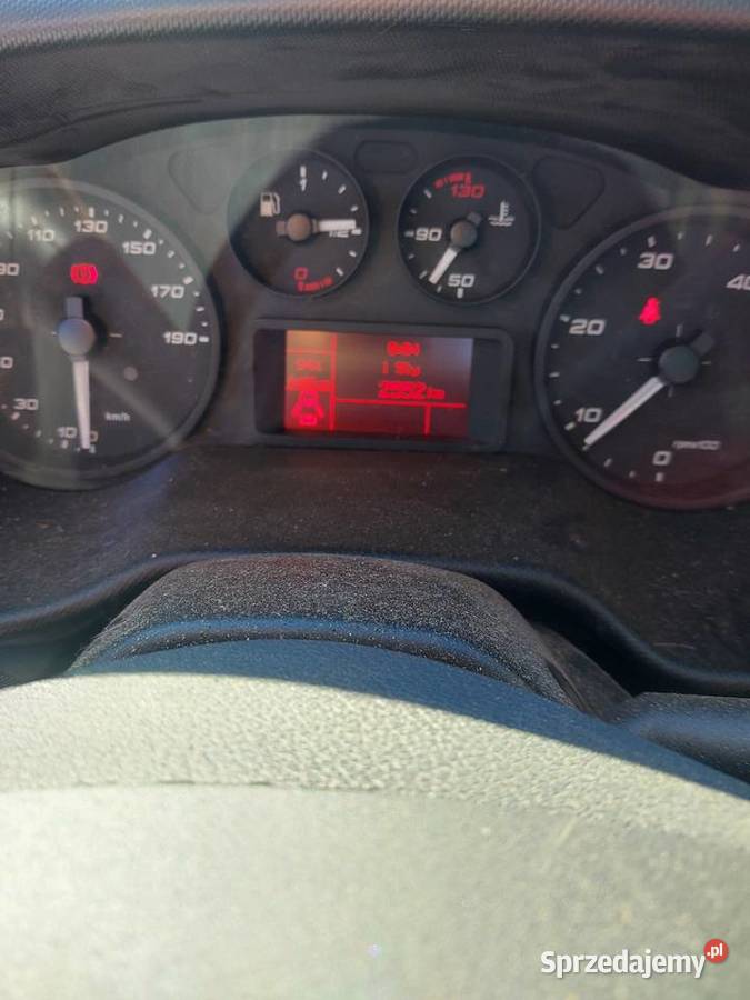 Iveco wywrotka 2019 2500 przebieg Zakopane